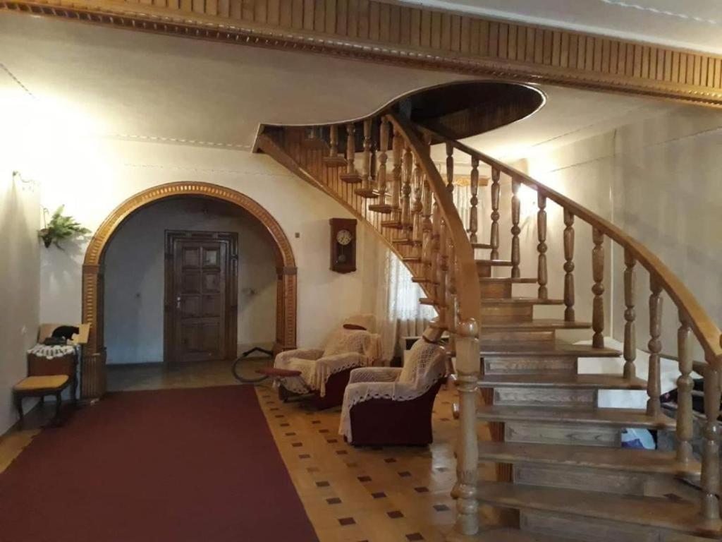 Hotel Guli Gori Esterno foto
