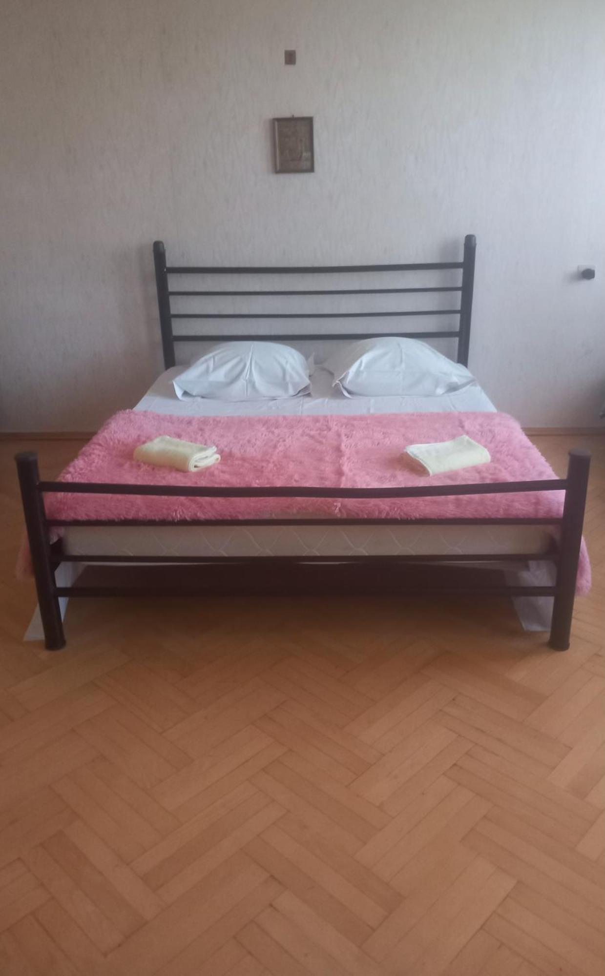 Hotel Guli Gori Esterno foto